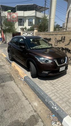 نیسان کیکس